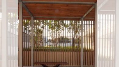 چگونه با لوور چوبی، تراس خود را به یک فضای لوکس و خصوصی تبدیل کنیم؟